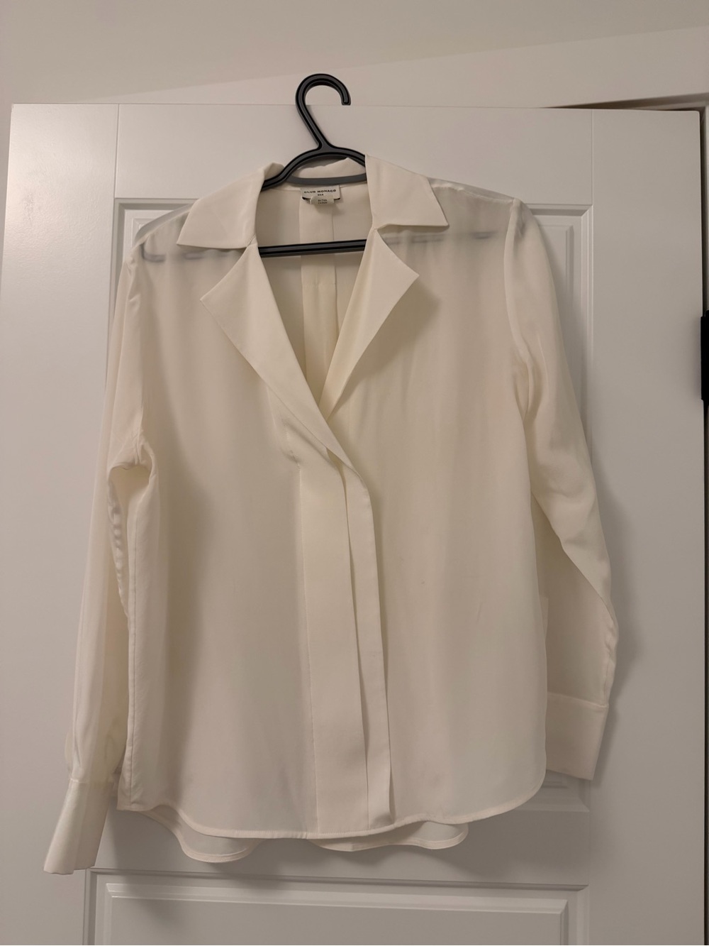 Club Monaco 100% silk blouse - white / cream